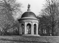 837598 Gezicht op de koepel in het Park Willinkshof te Driebergen-Rijsenburg.